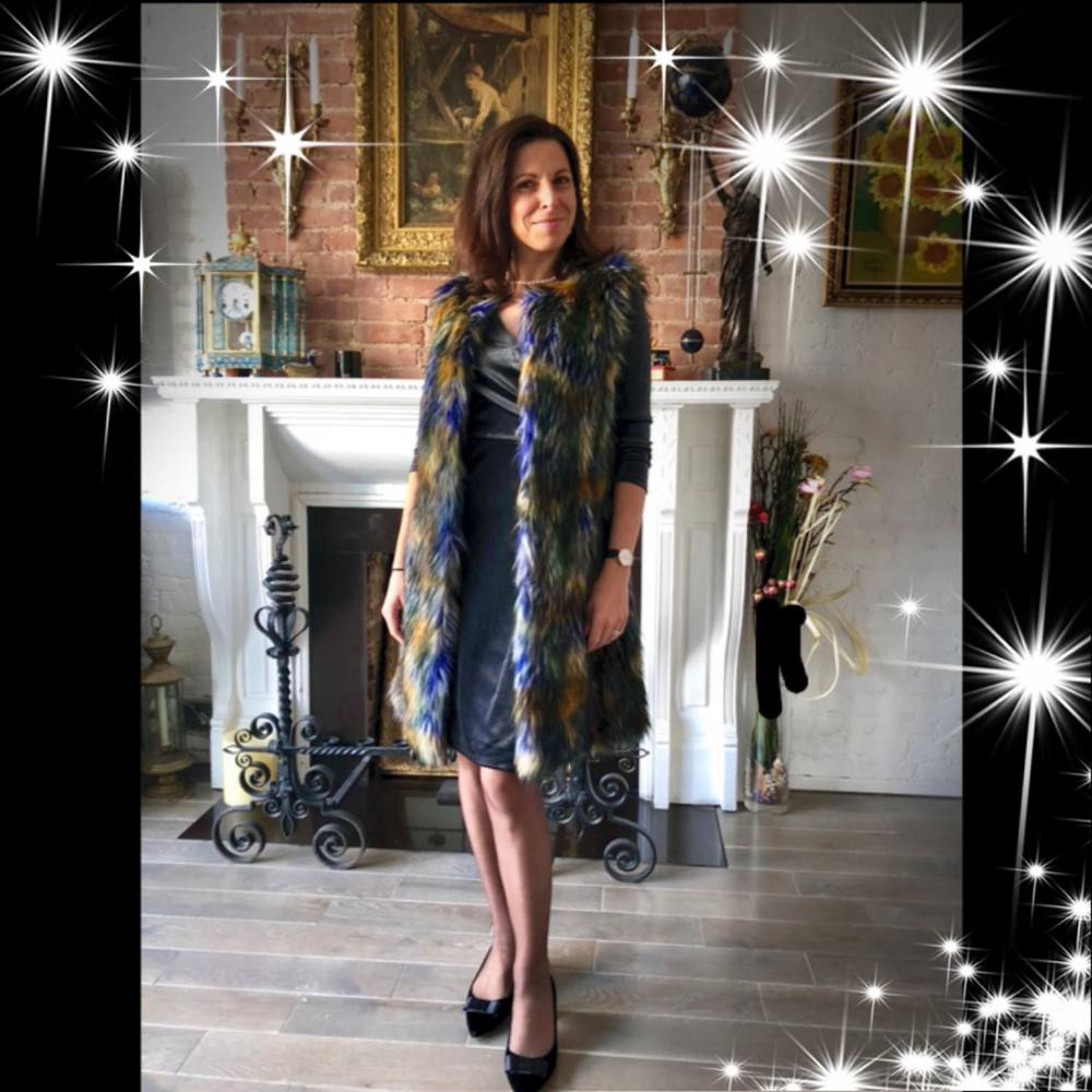 Meet your Posher, Daniela